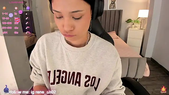 renee shelby  online show from 12-15-24, 08:04