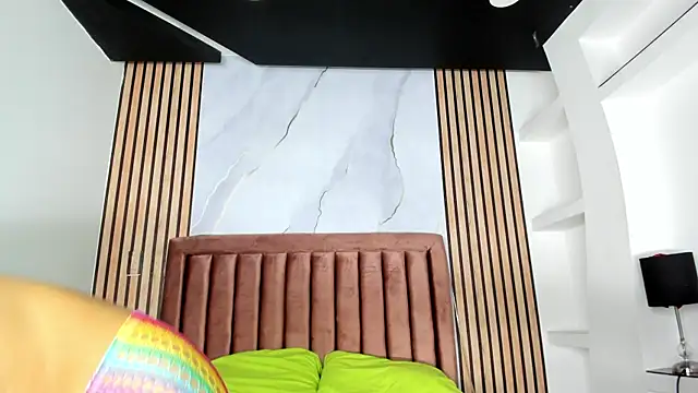 Snapshot of ChloeParkss_ chatting on 02-06-25, 01:21 ChloeParkss online show from 02-06-25, 01:21