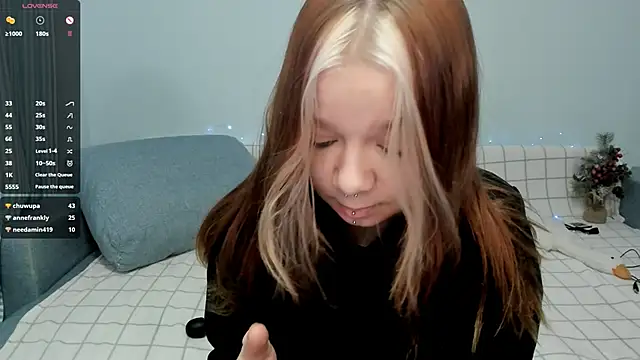 crystal lilith online show from 12-04-24, 10:41