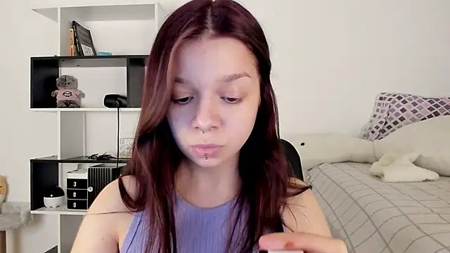 crystal lilith online show from 02-15-25, 06:12