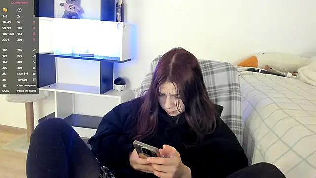 crystal lilith online show from 03-18-25, 08:04