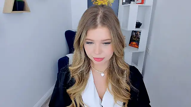 FollowLovee online show from 09-26-25, 12:42