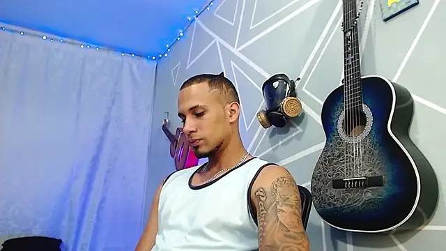 MagnusFrost online show from 03-04-25, 11:22