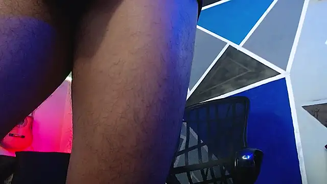 MagnusFrost online show from 10-01-25, 03:23