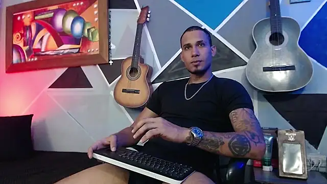 MagnusFrost online show from 02-19-26, 01:34