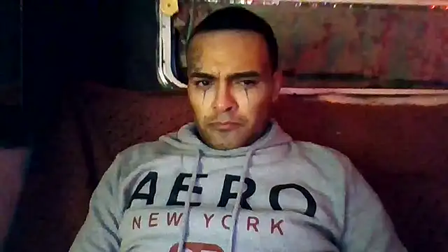 Houstonslong1 online show from 01-02-25, 12:24