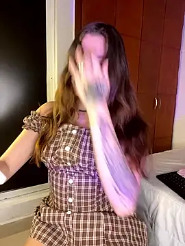 LynnSam  online show from 01-08-26, 12:24