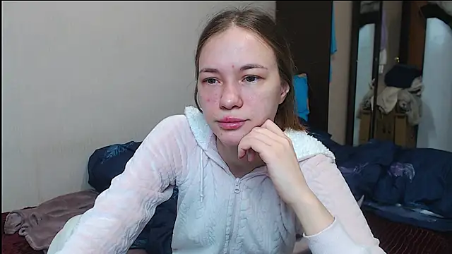 Snapshot of leila_bambi_ chatting on 02-27-25, 03:58 leila bambi online show from 02-27-25, 03:58