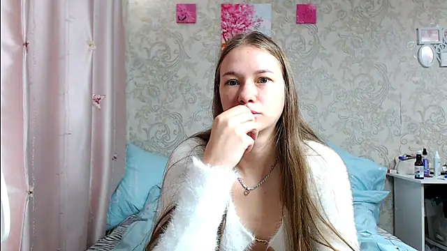 Snapshot of leila_bambi_ chatting on 09-12-25, 04:56 leila bambi online show from 09-12-25, 04:56