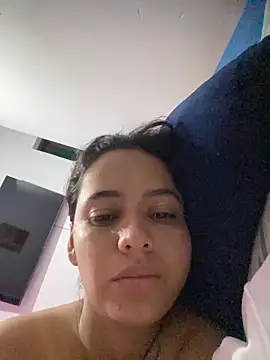 Snapshot of juliana_0796 chatting on 06-05-26, 10:48 juliana 0796 online show from 06-05-26, 10:48