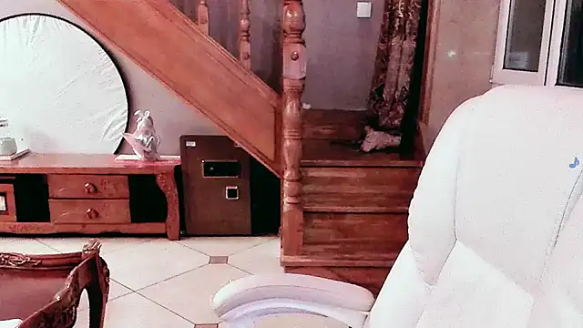 NIAN-er online show from 02-20-25, 01:40