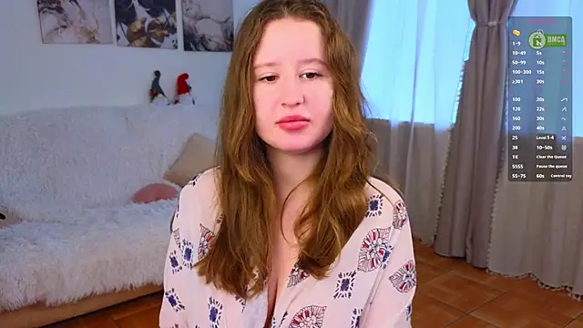 Snapshot of SquirtBabee chatting on 01-10-26, 11:23 SquirtBabee online show from 01-10-26, 11:23