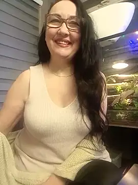 CamilleDesire online show from 12-24-24, 05:23