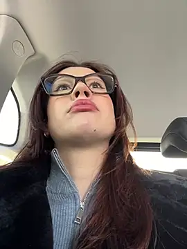 RinaCat online show from 01-29-25, 05:40