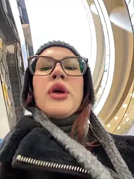 RinaCat online show from 02-08-25, 05:18