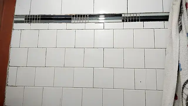 Snapshot of Cata_Blue__ chatting on 10-17-25, 03:58 Cata Blue online show from 10-17-25, 03:58