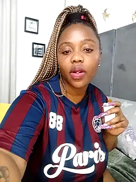 IceBellaCane313 online show from 05-16-26, 08:07
