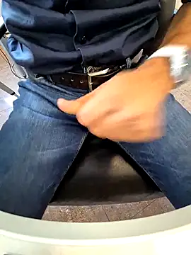 alessandroman2114 online show from 09-24-25, 10:18