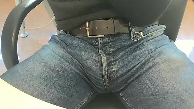 alessandroman2114 online show from 03-23-26, 10:41