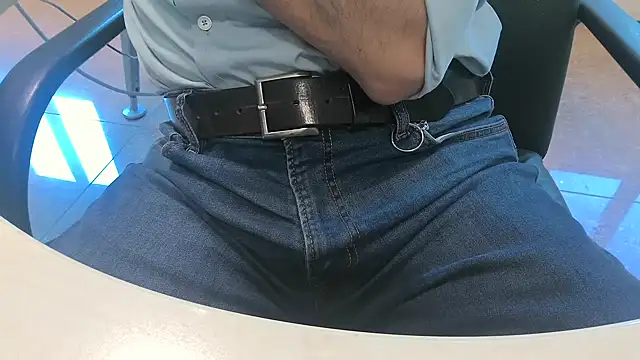 alessandroman2114 online show from 04-23-26, 04:20