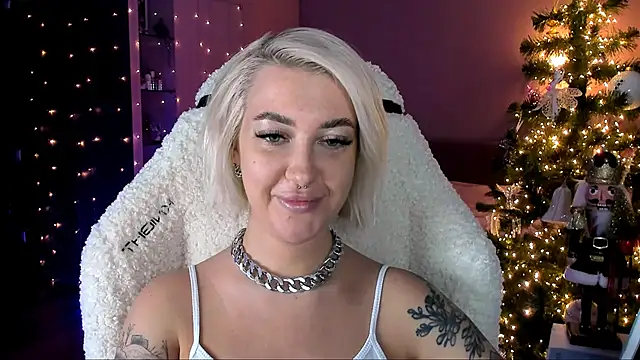 tykioty Miley online show from 12-29-24, 05:54