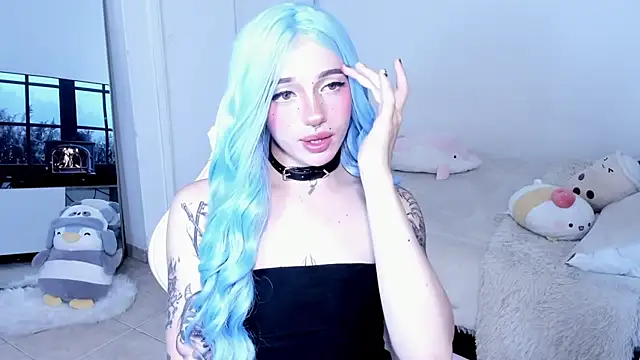 Snapshot of KloeKing__ chatting on 10-08-25, 03:31 KloeKing online show from 10-08-25, 03:31