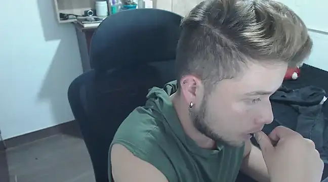 JOHANLEON1 online show from 03-14-25, 01:59