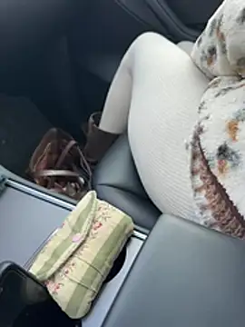 Snapshot of AreiasTuga chatting on 02-05-26, 02:00 AreiasTuga online show from 02-05-26, 02:00