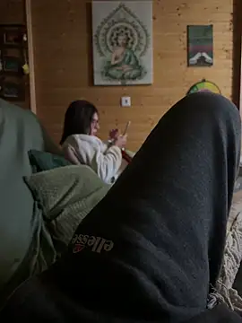 Snapshot of AreiasTuga chatting on 03-12-26, 11:55 AreiasTuga online show from 03-12-26, 11:55