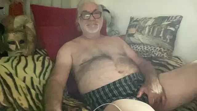 EroticVenetian online show from 09-17-25, 03:52