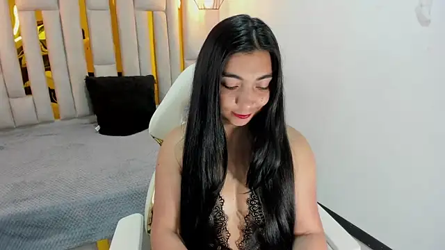 Karla hernandez  online show from 01-24-25, 11:26