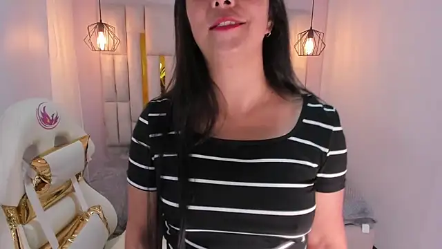 Karla hernandez  online show from 03-12-25, 05:17