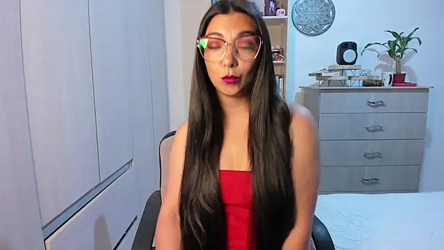 Snapshot of Karla_hernandez_ chatting on 06-24-26, 10:36 Karla hernandez online show from 06-24-26, 10:36