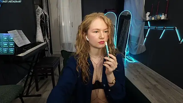 Alexandra Demore online show from 05-16-26, 06:50