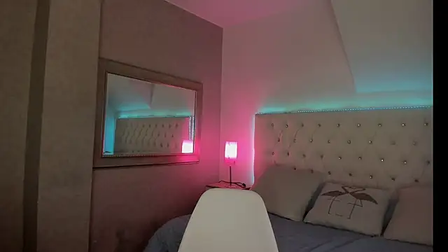 keyla  ross online show from 12-13-24, 06:59