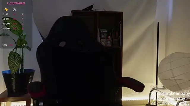 droolingdollfacee online show from 01-14-25, 10:55