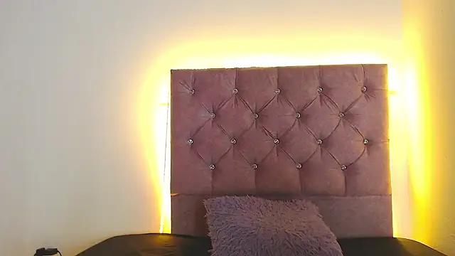 Snapshot of ANDREA_TWERK_ASS chatting on 05-05-26, 10:18 ANDREA TWERK ASS online show from 05-05-26, 10:18