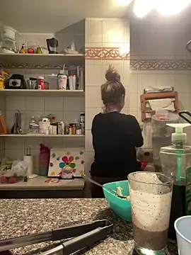 Snapshot of katy_pp chatting on 12-17-25, 10:49 katy pp online show from 12-17-25, 10:49