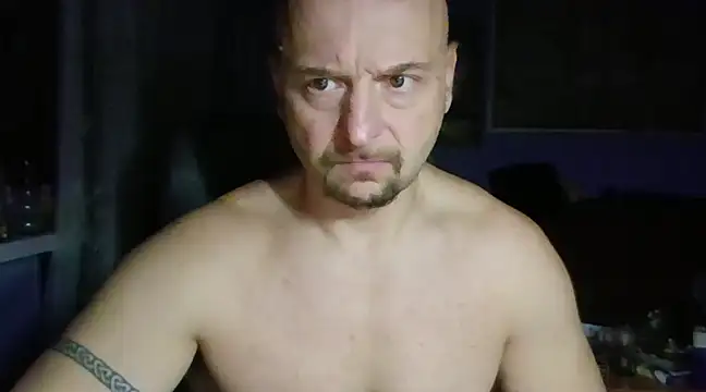 Snapshot of Sports-beast chatting on 12-30-24, 09:40 Sports-beast online show from 12-30-24, 09:40