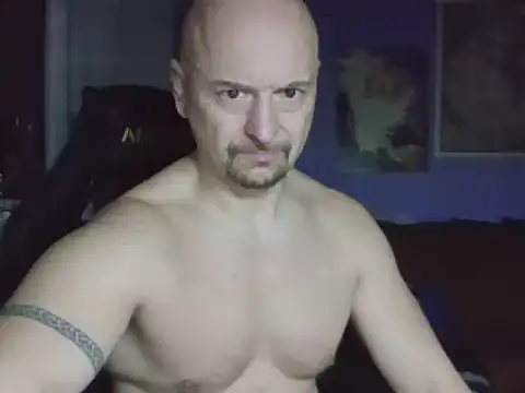 Snapshot of Sports-beast chatting on 03-19-25, 08:32 Sports-beast online show from 03-19-25, 08:32