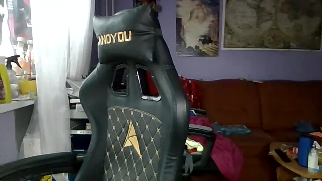 Snapshot of Sports-beast chatting on 10-16-25, 06:03 Sports-beast online show from 10-16-25, 06:03