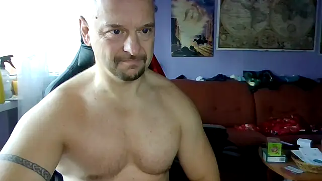 Snapshot of Sports-beast chatting on 11-12-25, 06:47 Sports-beast online show from 11-12-25, 06:47