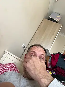 Snapshot of meateater1 chatting on 03-15-26, 09:59 meateater1 online show from 03-15-26, 09:59