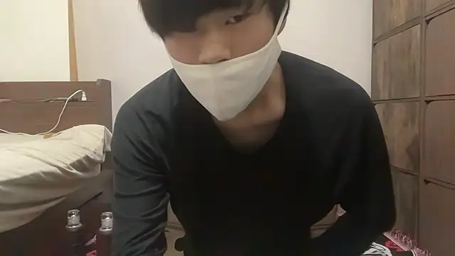 Snapshot of nihs1 chatting on 03-20-26, 08:52 nihs1 online show from 03-20-26, 08:52