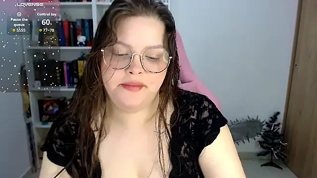 Snapshot of Gabiwaifu chatting on 12-04-25, 10:51 Gabiwaifu online show from 12-04-25, 10:51