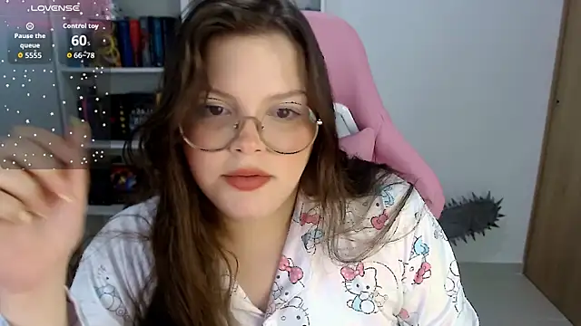 Snapshot of Gabiwaifu chatting on 01-08-26, 06:37 Gabiwaifu online show from 01-08-26, 06:37