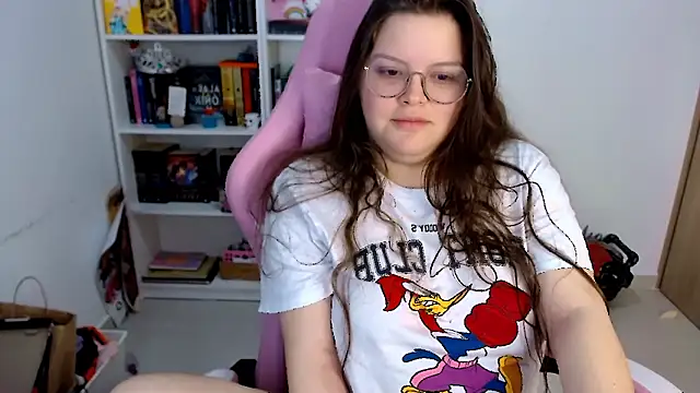 Snapshot of Gabiwaifu chatting on 02-10-26, 06:50 Gabiwaifu online show from 02-10-26, 06:50