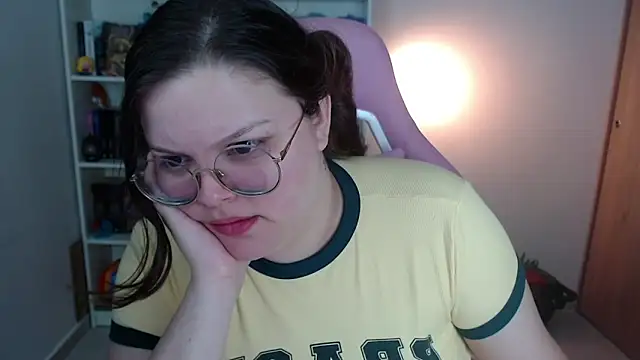 Snapshot of Gabiwaifu chatting on 05-24-26, 10:26 Gabiwaifu online show from 05-24-26, 10:26