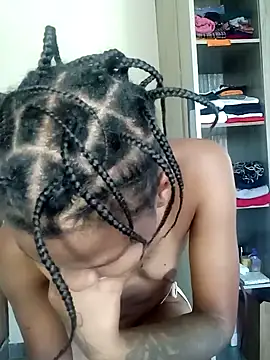 Snapshot of kelsie421 chatting on 12-15-24, 05:13 kelsie421 online show from 12-15-24, 05:13