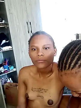 Snapshot of kelsie421 chatting on 03-11-25, 09:24 kelsie421 online show from 03-11-25, 09:24